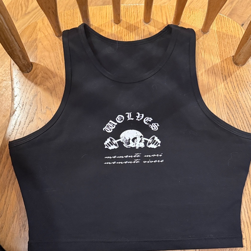 Memento Mori Darc Sport Black Graphic Crop Top